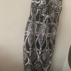 Strapless embroidered midi dress